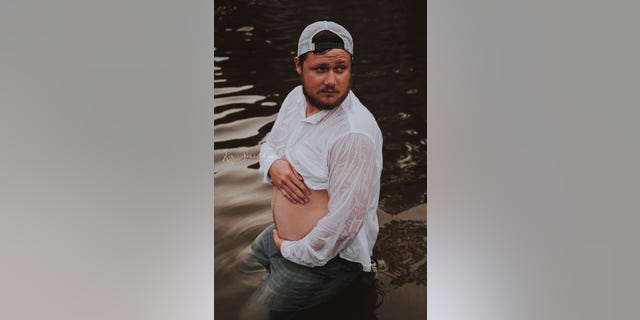 “My husband has been a total rock through this whole process and even managed to get with my sister to take these AMAZING PHOTOS! That I will literally cherish for the rest of my life!!” Kelsey wrote online.