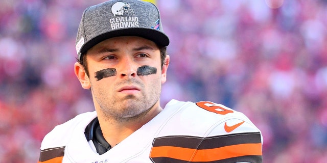 Cleveland Browns quarterback Baker Mayfield looks on during a Browns-49ers game in Santa Clara, Calif., Oct. 7, 2019. (Getty Images)