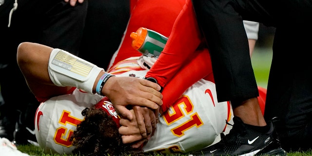 Mahomes dislocated his kneecap against the Denver Broncos. (AP Photo/Jack Dempsey)