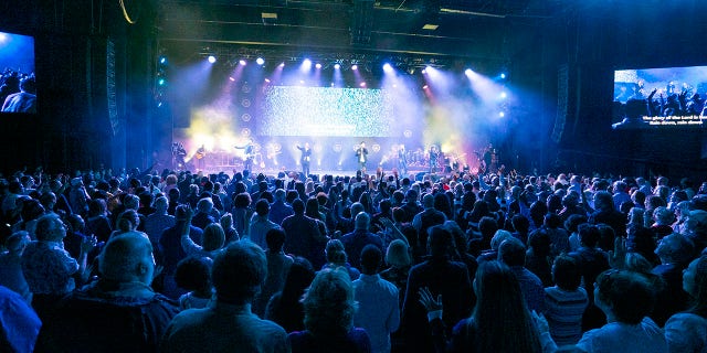 "A Night of Worship with Joseph Prince" included worship and teaching on the Holy Communion.