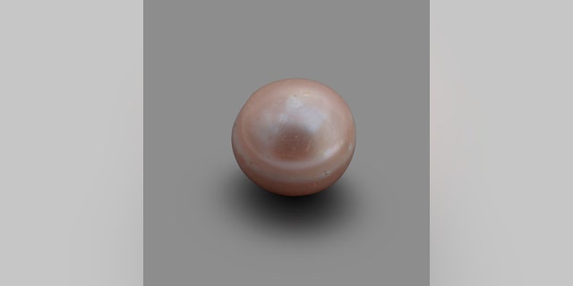 The world's oldest known natural pearl has been discovered on Marawah Island in Abu Dhabi.