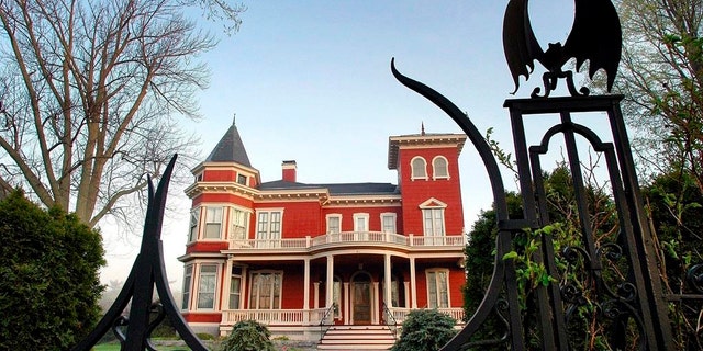 Stephen King, 72, and wife Tabitha, 70, who is also an author, put in a request with the city to turn their beloved home into a museum and writers' retreat space.