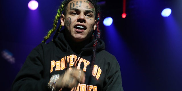 Tekashi 6ix9ine performs at 2018 Power105.1 Powerhouse NYC at Prudential Center on October 28, 2018 in Newark, New Jersey. (Photo by Johnny Nunez/WireImage)