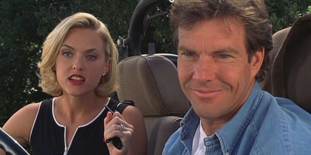 Dennis Quaid and Elaine Hendrix in ‘The Parent Trap’ (1998).