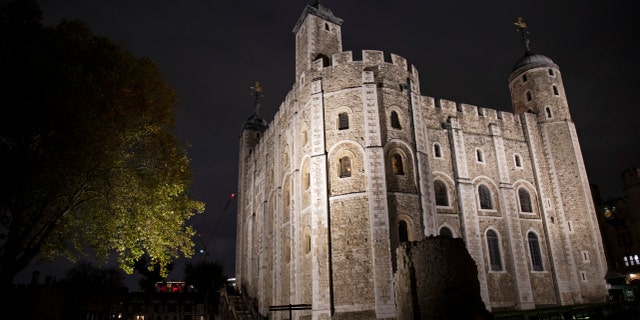 Night view of the White Tower at the Tower of London.