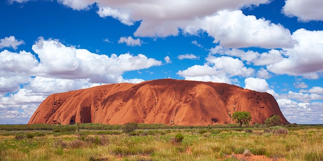 At least 37 climbers have died, mostly from medical events, since 1948, when the first road was built in the hope of attracting tourists. Every death causes the Anangu anguish.<br data-cke-eol="1">