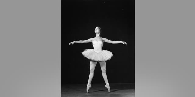 Ballerina Alicia Alonso executing a releve in second position. (Photo by Gjon Mili/The LIFE Picture Collection via Getty Images)