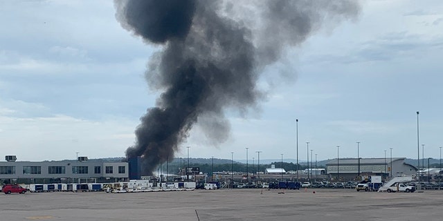 World War II-era Plane Crashes At Bradley International Airport In ...