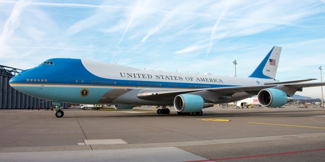 Social media commenters on Twitter have been left uncharacteristically mystified in identifying a dessert included in a Halloween-inspired meal that was allegedly, recently served aboard Air Force One.