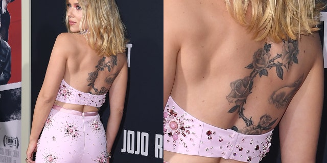 Scarlett Johansson arrives at the Premiere Of Fox Searchlights'
