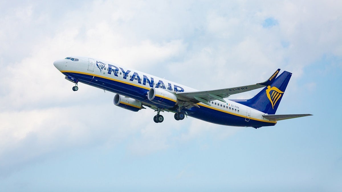 Spanish Court Calls Ryanair Baggage Fees 'abusive' | Fox News