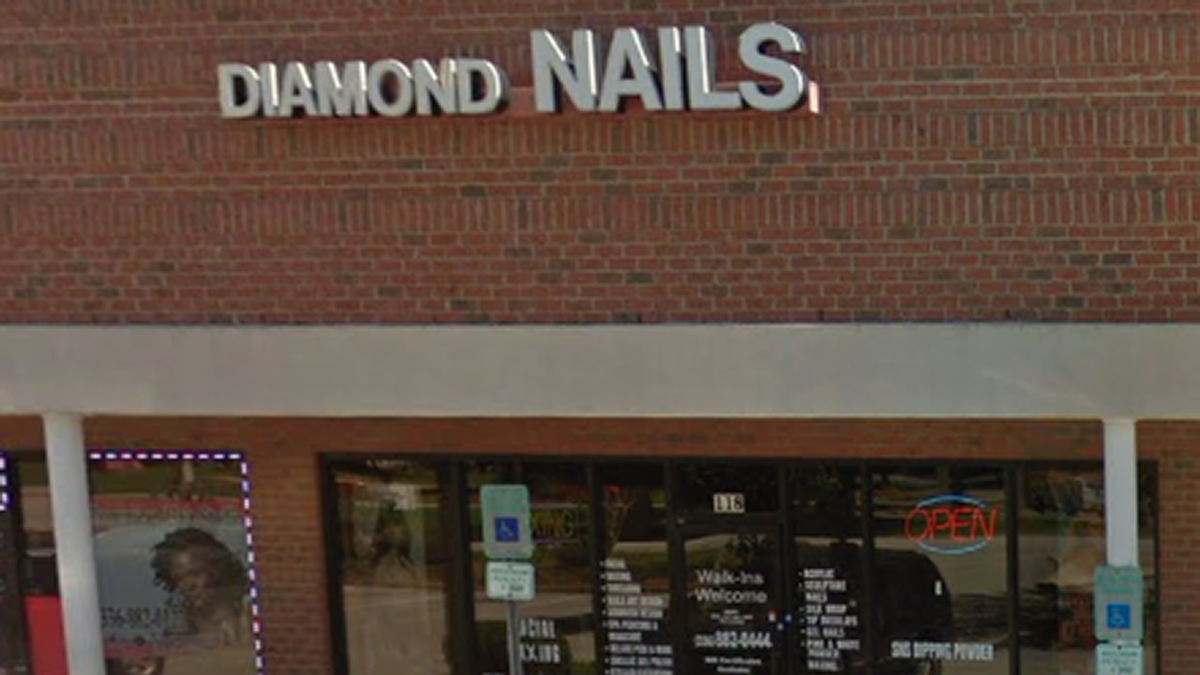 Diamond NAILS refused to comment on the incident, according to WBTV. (Photo: Google Maps)