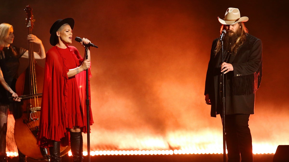 P!nk and Chris Stapleton perform onstage during the 53rd annual CMA Awards at the Bridgestone Arena on November 13, 2019 in Nashville, Tennessee. (Photo by Terry Wyatt/Getty Images,)