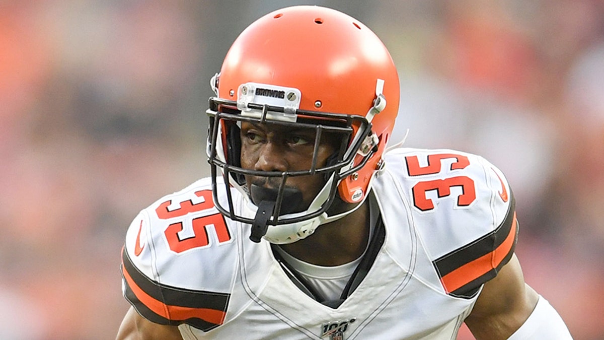 Cleveland Browns cut Jermaine Whitehead after he lashed out at critics with  profane tweets after loss