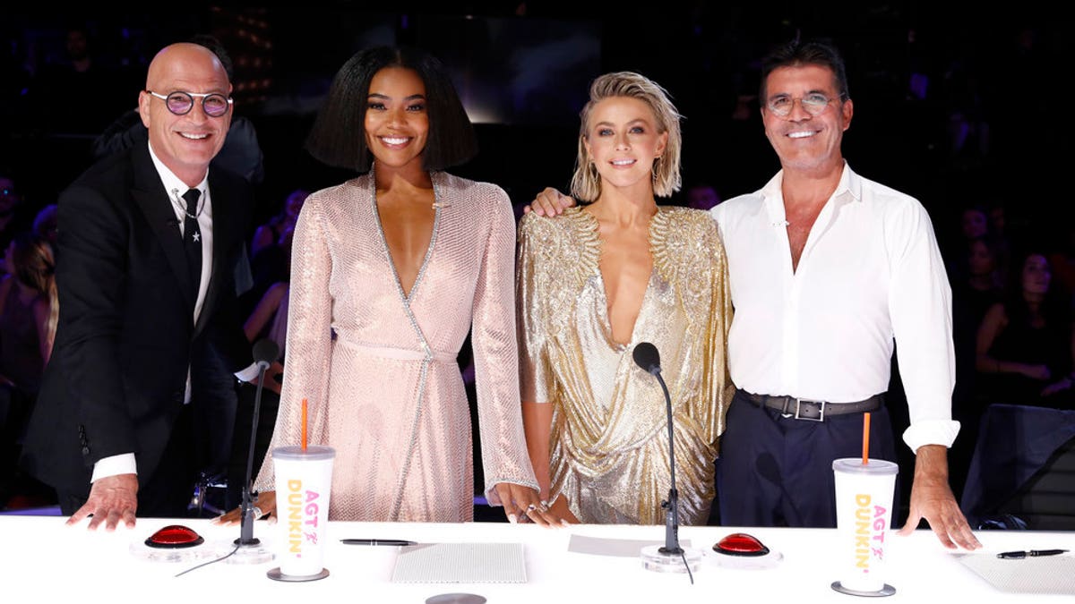 AMERICA'S GOT TALENT -- Pictured: (l-r) Howie Mandel, Gabrielle Union, Julianne Hough, Simon Cowell