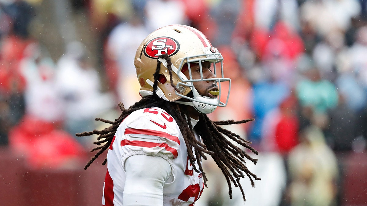 San Francisco 49ers cornerback Richard Sherman donated $5,000 to help a Southern California youth football team go to nationals. (Reuters)