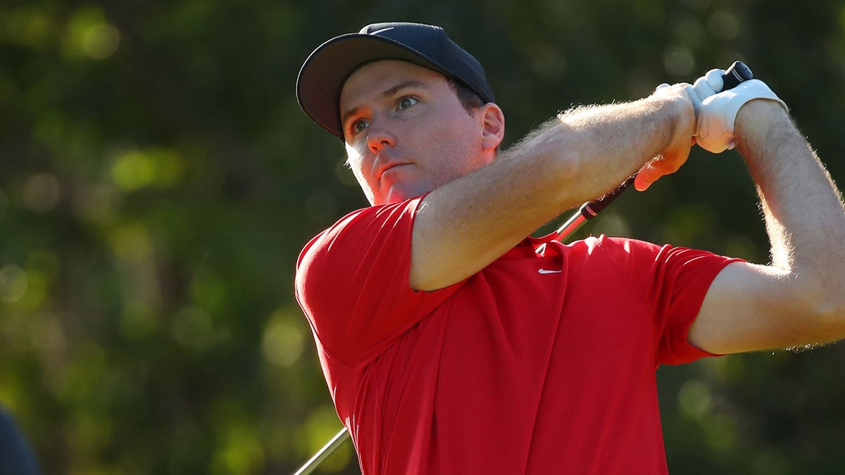 Russell Henley of the United States plays his shot from the seventh tee during the second round of the Mayakoba Golf Classic at El Camaleon Mayakoba Golf Course on November 16, 2019 in Playa del Carmen, Mexico. (Photo by Gregory Shamus/Getty Images)
