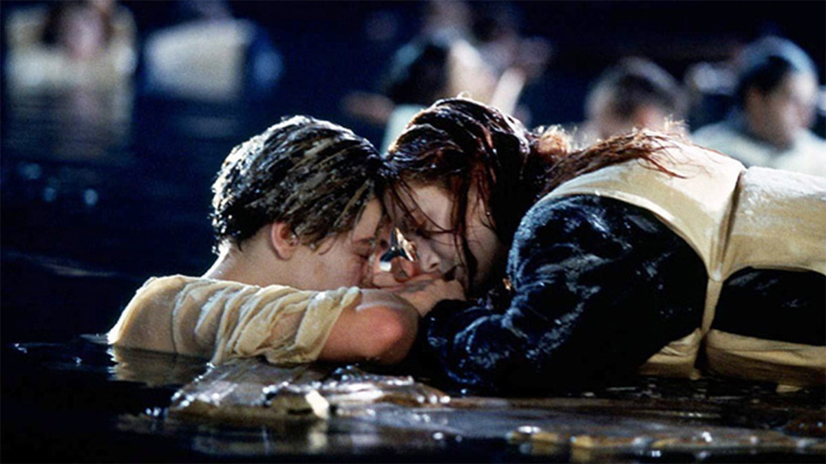 Leonardo DiCaprio as Jack and Kate Winlset as Rose in 'Titanic'