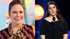 'Fuller House' star Andrea Barber 'almost ran over' 'Big Bang Theory' star Mayim Bialik by accident