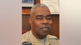 Alabama sheriff shot, killed at convenience store; suspect surrenders after 4-hour manhunt: reports