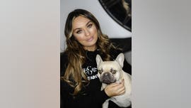 Pregnant mom worries previous botched tummy tuck may harm unborn baby: 'What have I done?'