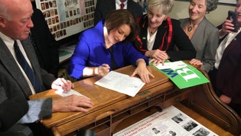 Klobuchar takes aim at Warren, Buttigieg and Biden as she files for NH primary