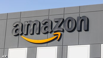 Amazon patent shows roving robots that could drop off items on sidewalks