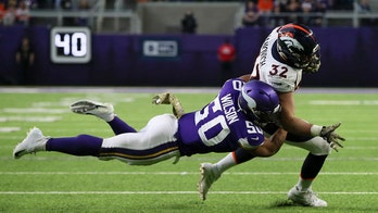 Denver Broncos' Andy Janovich suffers gruesome injury trying to brace himself falling down