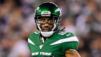 New York Jets' Adam Gase to keep Darryl Roberts after Instagram message to 'fake a-- fans'