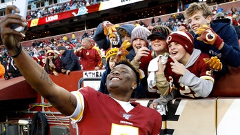 Washington Redskins' Dwayne Haskins takes selfie with fan, misses final snap