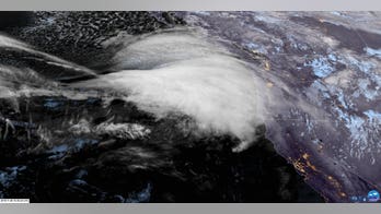 'Bomb cyclone,’ powerful coast-to-coast storm system threatens Thanksgiving travel