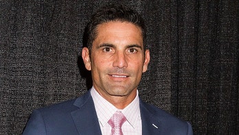 Washington Nationals broadcaster FP Santangelo gets into small spat with mattress company