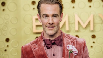 James Van Der Beek shares 'DWTS' body transformation with shirtless selfies