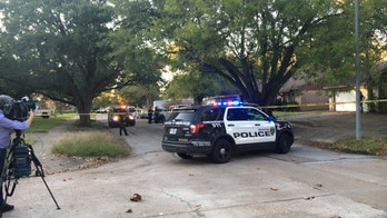 Texas robbery suspect killed with own gun after homeowner took it from him: police