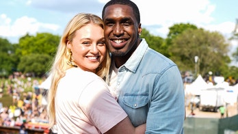 Model Iskra Lawrence pregnant with first child, donating $10G to help fan struggling to conceive