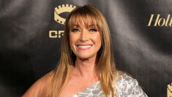 Jane Seymour recalls being single in her 60s: ‘Tinder wasn’t going to happen’