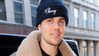 Justin Bieber shares 'guided prayers' on God's love: 'Enjoy!'