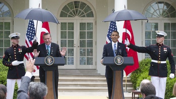 Marines end longstanding ban on umbrellas