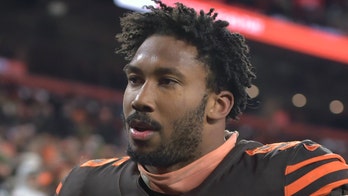 Myles Garrett apologizes for hitting Steelers' Mason Rudolph in head with helmet