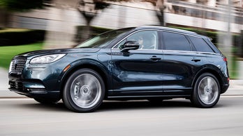 L.A. Auto Show: The 2021 Lincoln Corsair Grand Touring is a luxurious electrified compact SUV