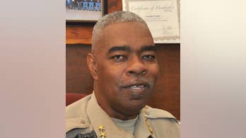 Alabama sheriff shot, killed at convenience store; suspect surrenders after 4-hour manhunt: reports