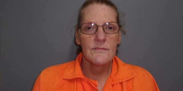 Belina Fondren, 52, allegedly sold fake medical excuse notes to students at Evans High School in Louisiana, according to officials.
