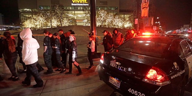 Westlake Legal Group AP19327206444816 Utah Jazz arena evacuated minutes after game over suspicious shoebox fox-news/us/us-regions/west/utah fox-news/sports/nba/utah-jazz fox-news/sports/nba/golden-state-warriors fox-news/sports/nba fox news fnc/sports fnc Brie Stimson article 75ed9b38-d3db-5f89-8fac-cac06e90c40a