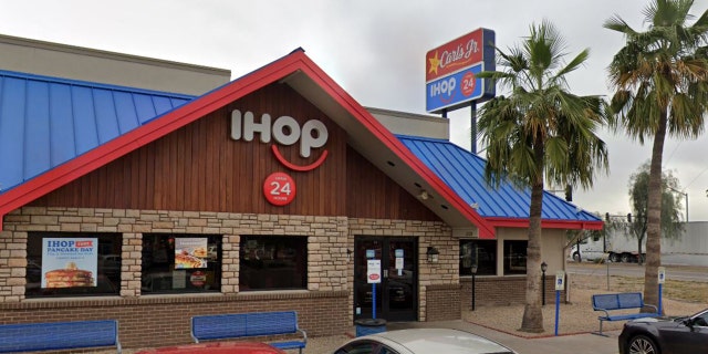 An image of the Phoenix IHOP where Meza carried out the attack.