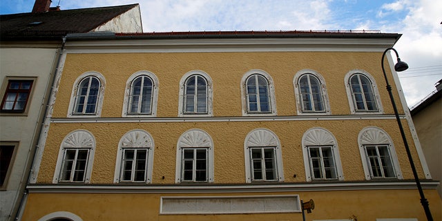 The house in which Adolf Hitler was born is seen in Braunau am Inn, Austria, in 2016. The building will be turned into a police station after a legal battle between the government and its owner. (Reuters/Leonhard Foeger)