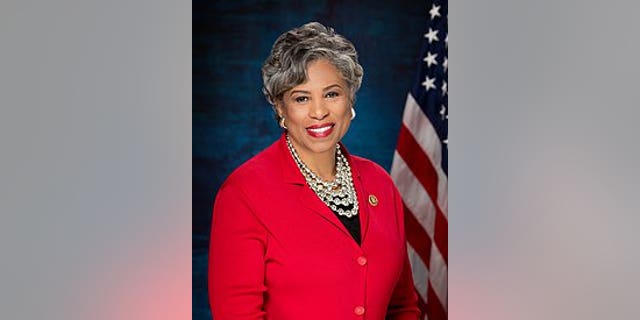 Michigan Democratic Rep. Brenda Lawrence said she no longer sees any "value" in impeachment, and called for a censure resolution. (House of Representatives)