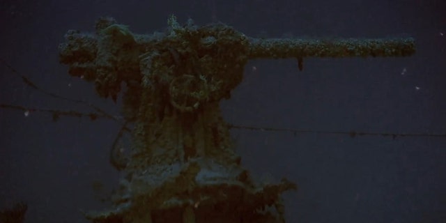 HMS Urge's deck gun.