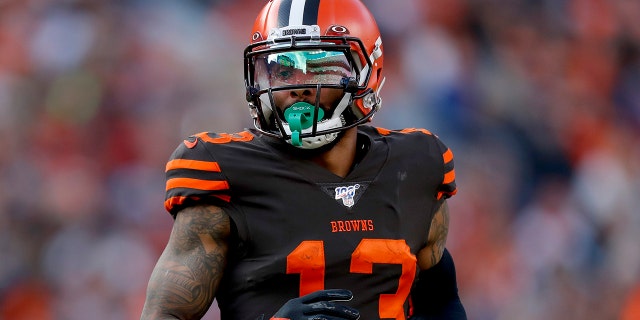 Cleveland Browns wide receiver Odell Beckham (13) lines up against the Denver Broncos during the first half of NFL football game, Sunday, Nov. 3, 2019, in Denver. (AP Photo/David Zalubowski)