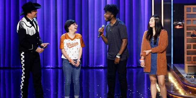 Jimmy Fallon with UT Austin students Alma Zamora (left), Fitzgerald Alan (middle) and Elizabeth Yoon (right) during the