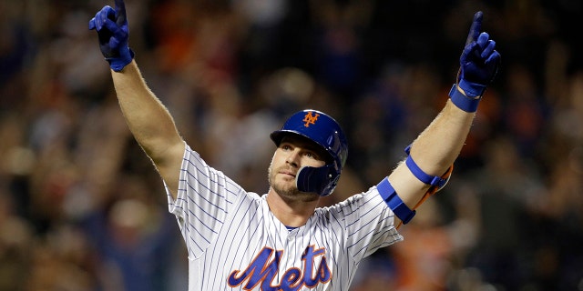 Pete Alons defended Noah Syndergaard on Monday. (AP Photo/Adam Hunger, File)